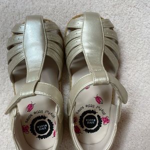 Champagne colored girls sandals. Livie & Luca. Size 13